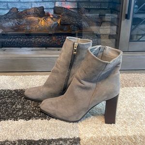 JUSTFAB Gray High-Heeled Booties Size 10